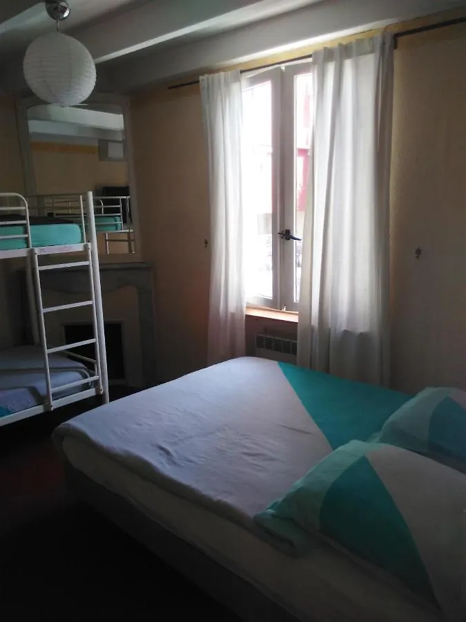 Crew Lighthouse Hostel Antibes