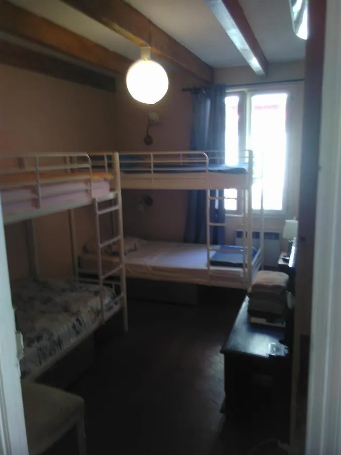 Crew Lighthouse Hostel Antibes France
