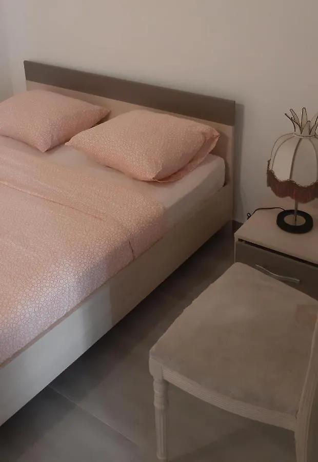 Crew Lighthouse Hostel Antibes France