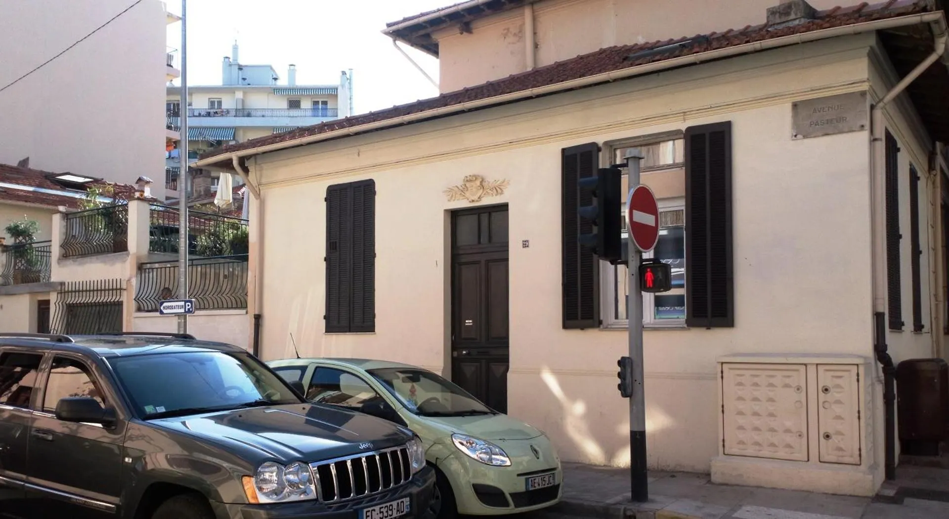 Crew Lighthouse Hostel Antibes France